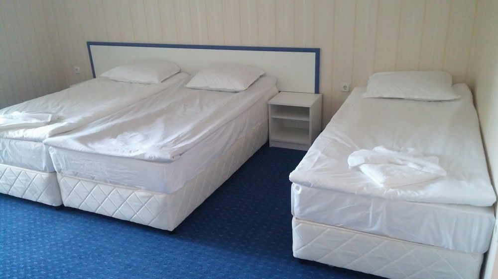Hotel Marina Китен Экстерьер фото